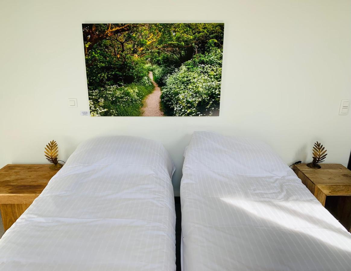 De Lotuspoort Met Mihr'S B&B In De Abdij Van Bornem Luaran gambar