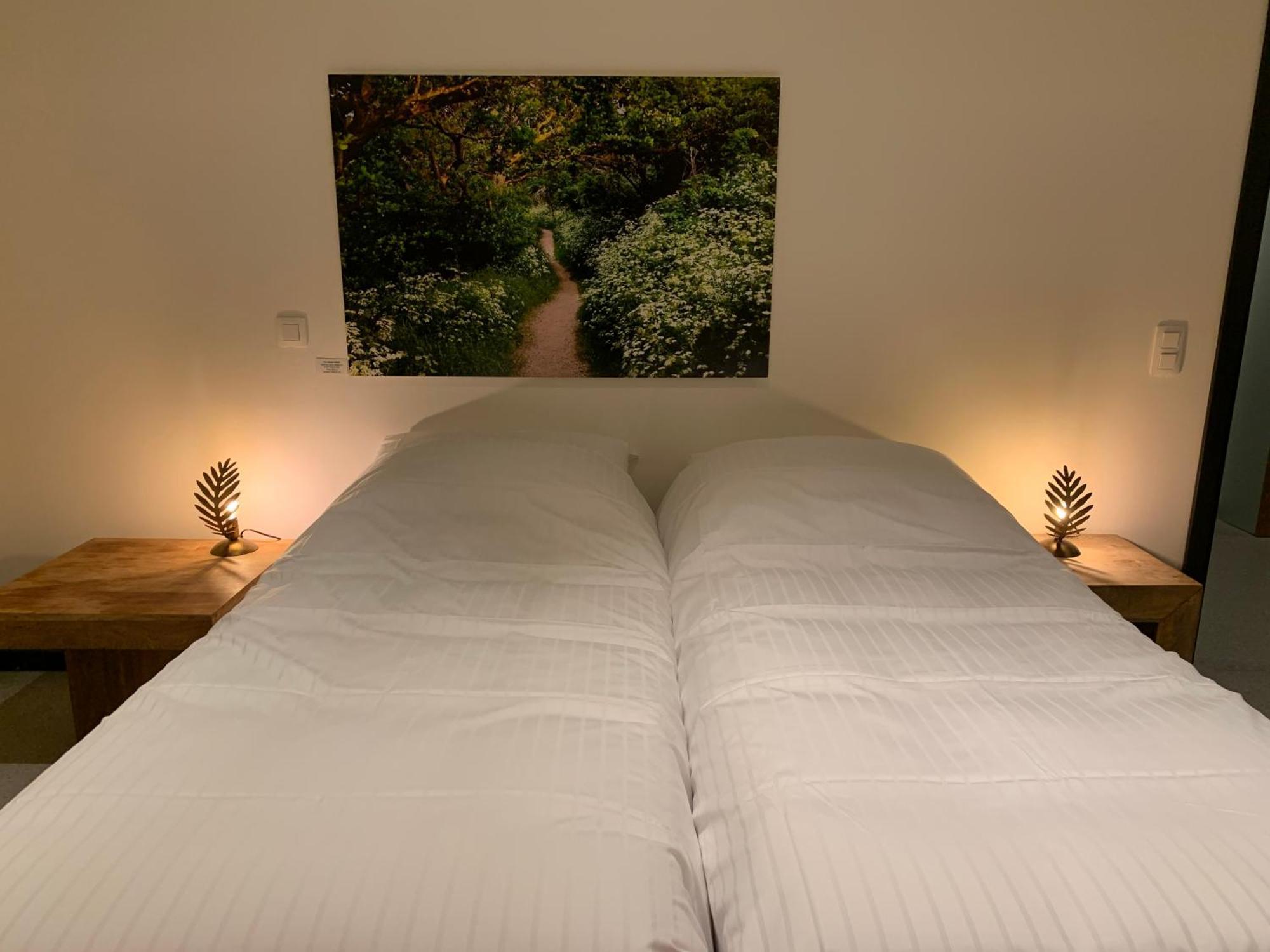 De Lotuspoort Met Mihr'S B&B In De Abdij Van Bornem Luaran gambar